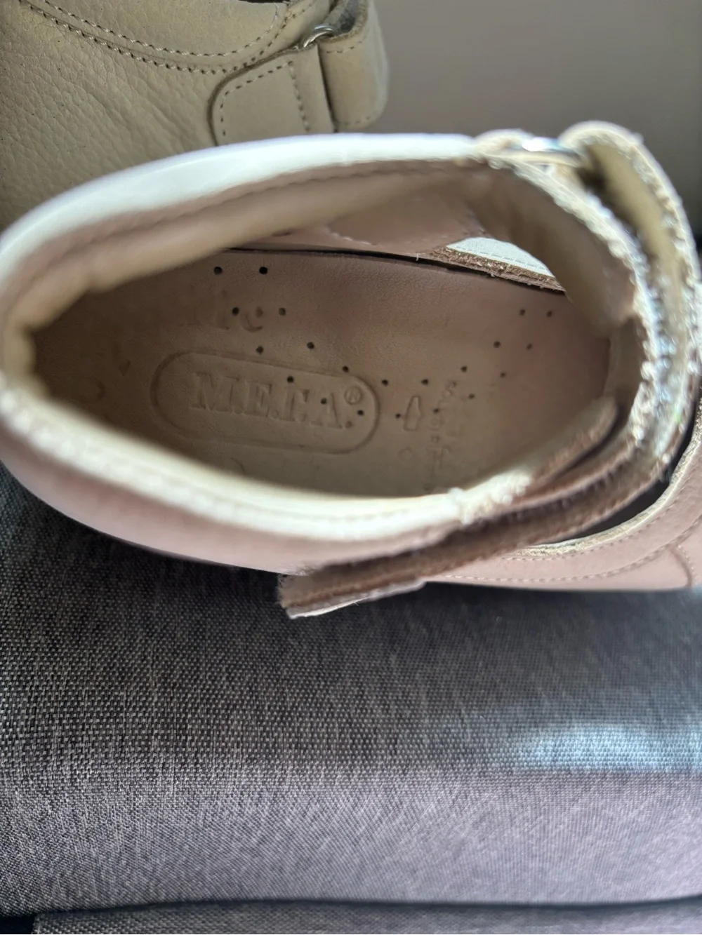 Genuine Leather and Nubuck orthopedic Girls Cream Mary Jane Dress Shoes